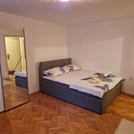 Studio Apartman شقة